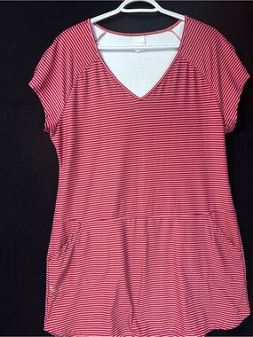 Lole Pink Striped V-Neck Tunic with Front Pockets